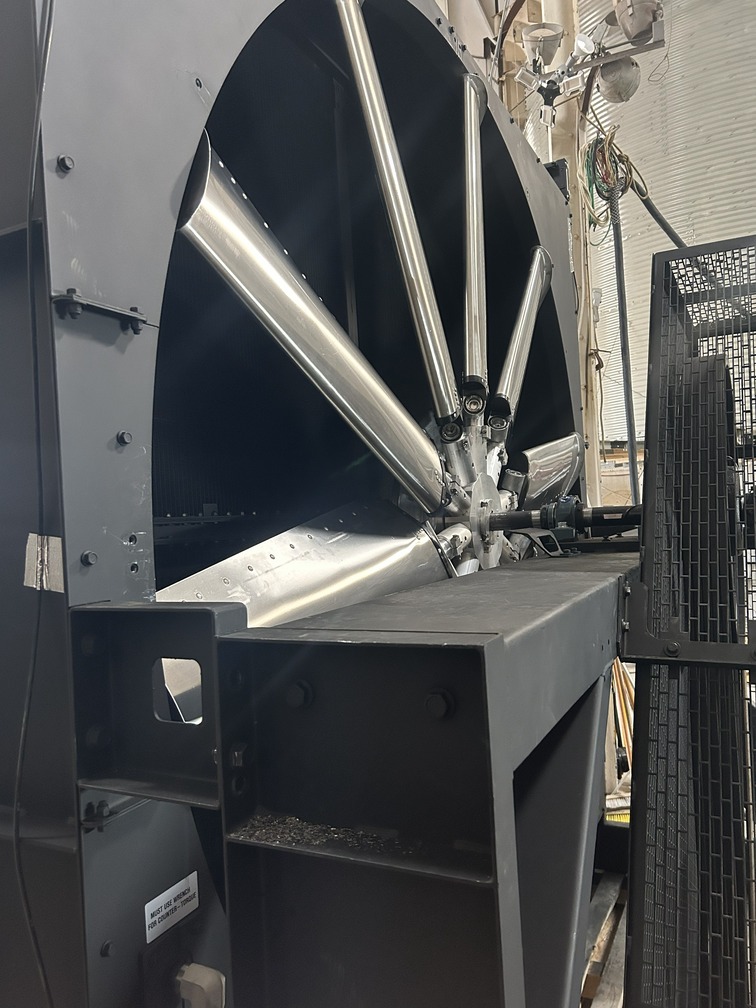 Class 10000 SC High-Speed Fan 3